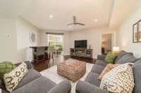 Luxe 2BR/2BA Condo 1 Block from Main St w/ Balcony - Condos