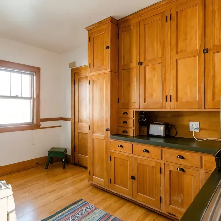 Classic Macalester Area St. Paul Duplex