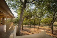 Mustang Meadows: Luxury Texas Hill Country Retreat - 3-Star