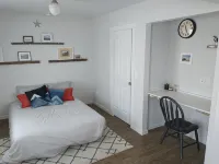Highway 2 Modern Cottage - 4-Star