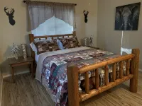 Gorgeous 3 bedroom cabin with Garage parking and Tesla supercharger close by - Alppimaja