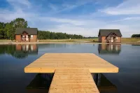 Cabin D by the Pond - King bed - Swimming Pool - Boutique