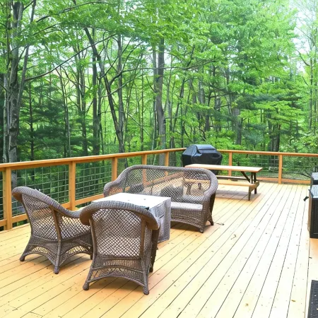 Locust Flats -  Pet-Friendly Mountain  Cabin =  Decks-Views-Firepit