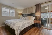 Cozy Waterfront Escape Near Helen & Vineyards Free Night with 3 Night Stay - シャレー