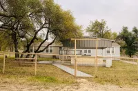 Natalia TX. Family Getaway!! - Wifi