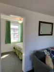 Romantic Tropical-themed Bungalow by the Sea. Pet Friendly!! Sleeps 2 - 비치
