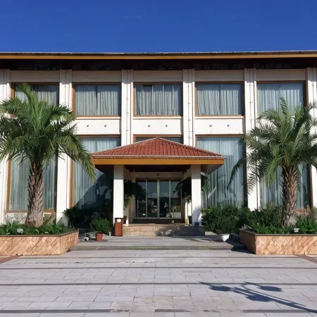 Donghe Hotel