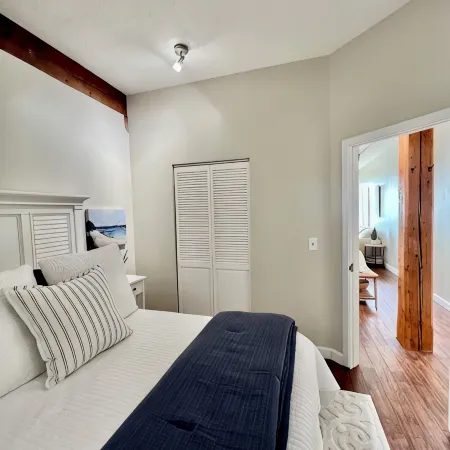 Relax in This Beautiful Condo on Lake Charlevoix!