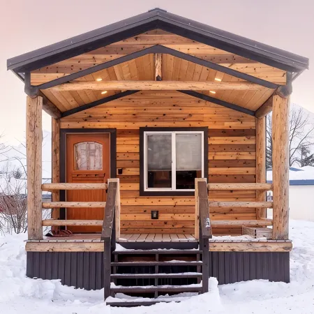 Kade's Cabin || 2 bed 1 bath urban cabin