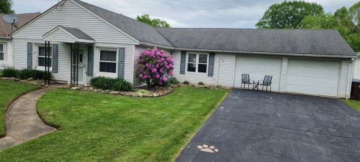 Cozy Ranch with Scenic Golf Course view Hotels in Mercer County