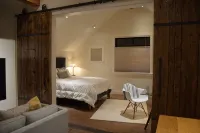 Luxury Getaway of the Rockies, minutes from 5 major ski areas - 4-Star