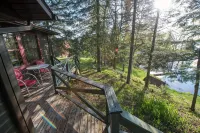 4 Season Lake - Friend & Family Gatherings: Snowmobiling, Fishing, ATV & More!! - Alppimaja
