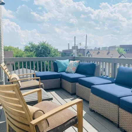 Schlitz Castle: Huge 5BR/4BA Sleeps 12 w/ Double Kitchens & Living Rooms