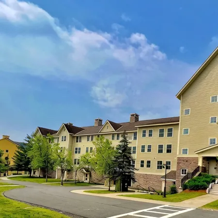 Okemo's Jackson Gore-1 Bedroom Condo /Direct Ski Access. Walk to Pool & hot tubs