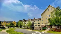 Okemo's Jackson Gore-1 Bedroom Condo /Direct Ski Access. Walk to Pool & hot tubs - WiFi
