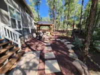 Luxurious Tiny Cottage-Relax-Hike-Fish-Eat!! - balkon
