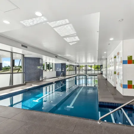 Infinity Excellence!~1Bed/1Bath/Office/1Car~VIEWS!