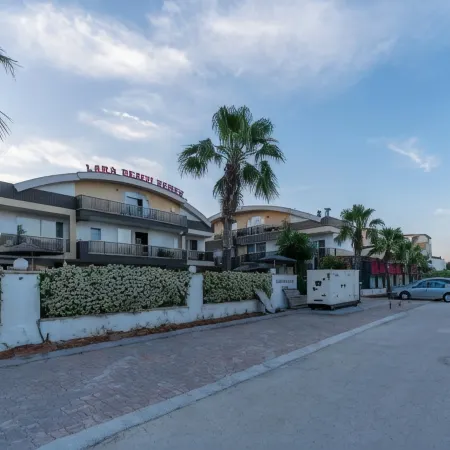 Lara Beach Homes