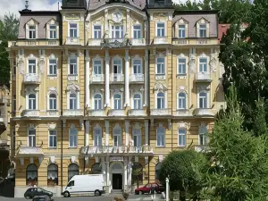 Ensana Hotel Pacifik