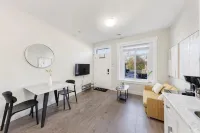 Quiet Private Entry Suite |Free Parking&Near Metro - 3-Star
