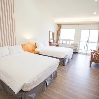 Cloud Villa Hotels near Lala Shan National Forest Recreation Area