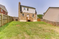 Chic Front Royal Retreat Near Shenandoah River! - Parking