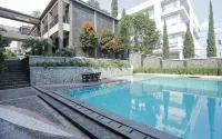 Grand Hani Hotel - Pools