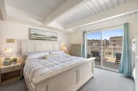 5BR/4BA-Oceanview-Pool-Sundeck-Bike-Theater-Game Room-Sleep 16+ - 4-Star