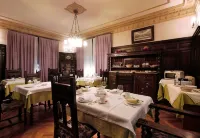 Hotel y Apartamentos Arias - 3-Star