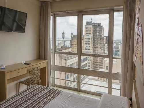 Hotel Dan Inn Express Porto Alegre - by Nacional Inn - Próximo ao Complexo Hospitalar Santa Casa - Wifi