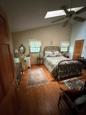 River Retreat on the Nottely river in Blairsville, GA. Fishing&Hiking Lic#033210 - Boutique