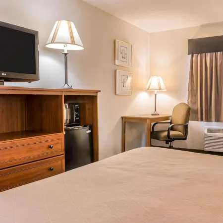 Quality Inn Grand Rapids North
