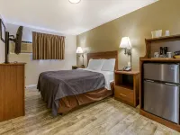 Econo Lodge Bellefonte I-99 - Parking