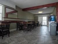 Best Budget Inn & Suites Kamloops - breakfast