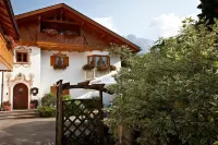 Hotel Alpspitz B&B Hotel dekat Osterfelderkopf