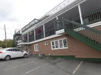 Happy Motel Hotels in Edmundston