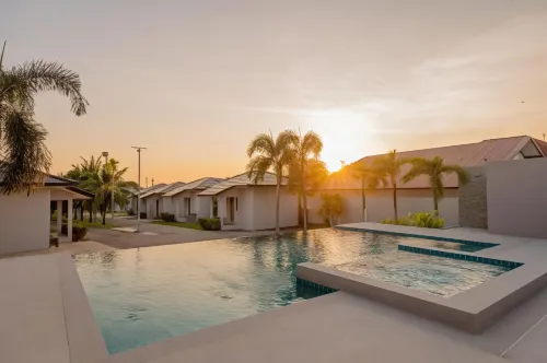 Akard Private Villas Sattahip