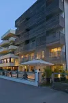 Kiss Beachfront Hotel & Restaurant