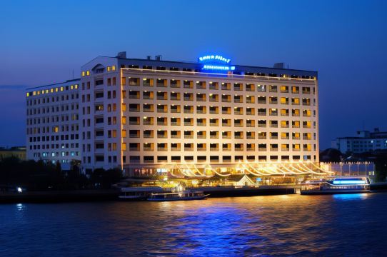 The Royal River Hotel