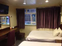 UK Hostel Отели в г. 