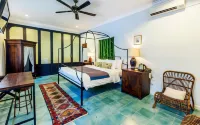 Brown Feather Hotel Hotel in zona Batu Belig Beach