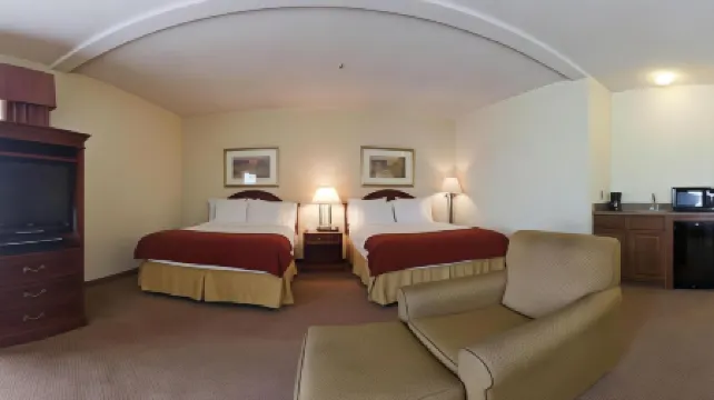 Baymont Inn & Suites by Wyndham Holbrook