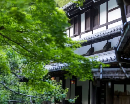 はづ合掌 新城のホテル