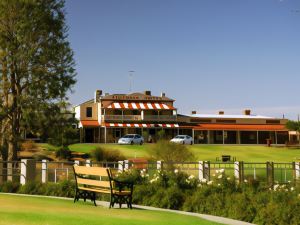 Victoria Hotel Strathalbyn