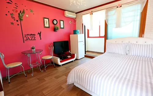 Taean Hill House Pension