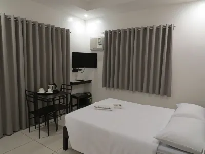 Fiesole Residence Inn Các khách sạn gần Sisters of St Paul of Chartres Monument