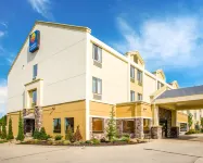 Comfort Inn & Suites Kansas City - Northeast Hotels near Grantham University Bookstore