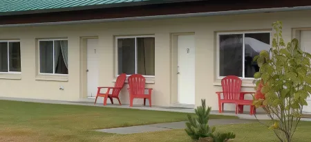 Bird Creek Motel Отели рядом с достопримечательностью «Чагч Стейт Парк Индиан Крик»