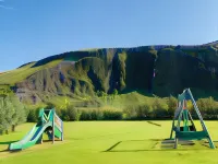 Paradise Cave Hostel & Guesthouse Hotels in Holt