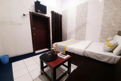 Luxmi Hotel